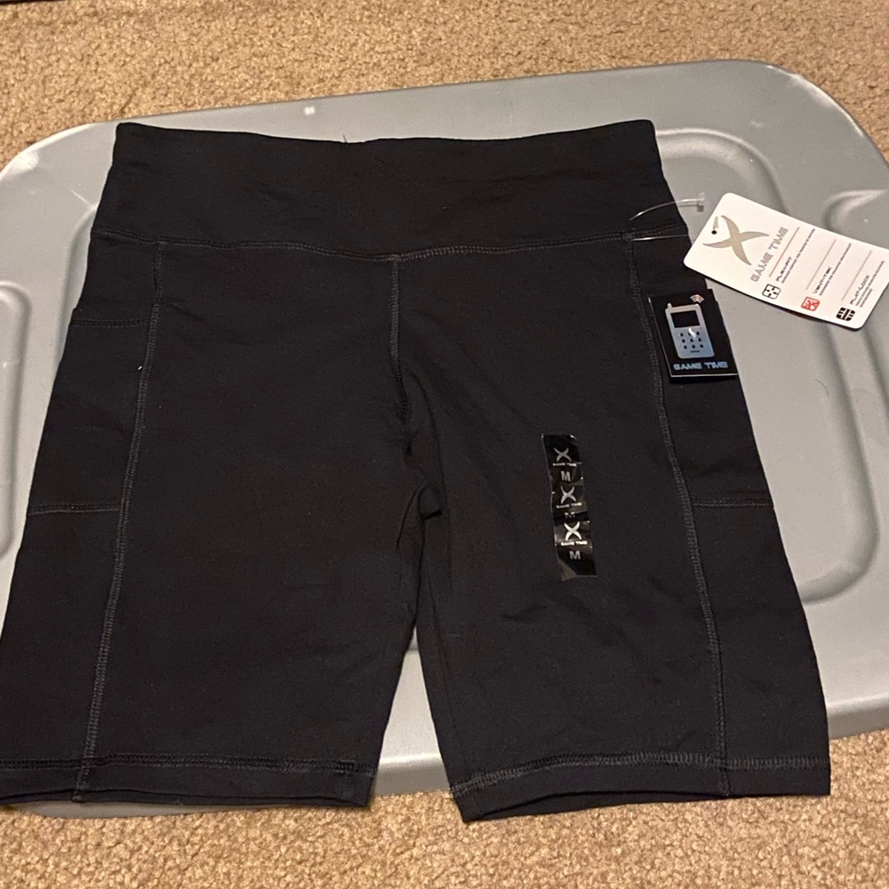 NWT WOMENS BIKE SHORTS